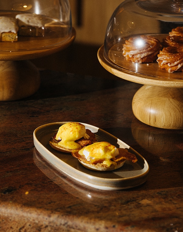 Humble-Donkey-Eggs-Benny-Gallery