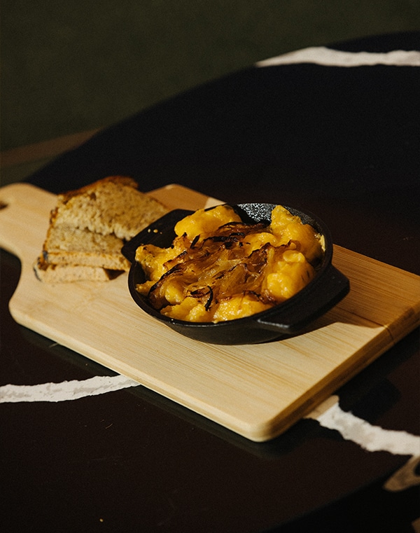 Humble-Donkey-Twisted-Mac-Cheese-Gallery